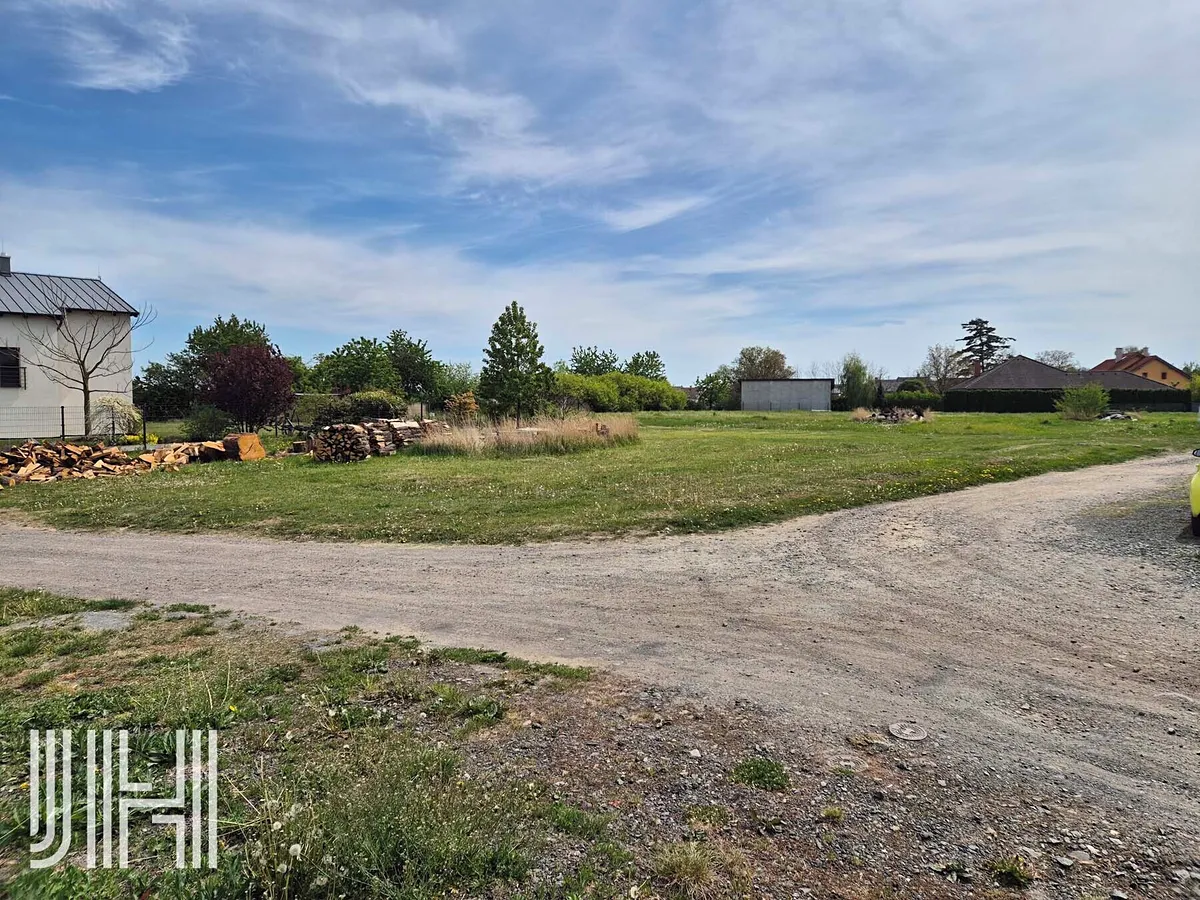 Prodej stavebního pozemku 1089 m²
